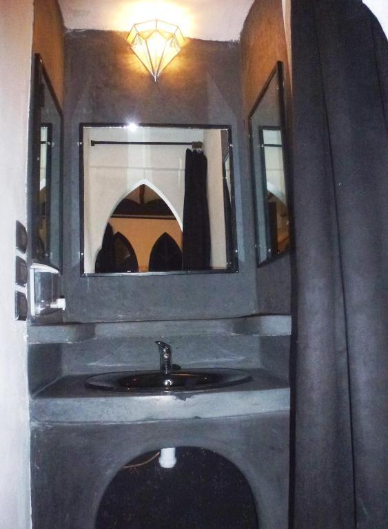 Ryad Laarouss Family Marrakesh Room photo